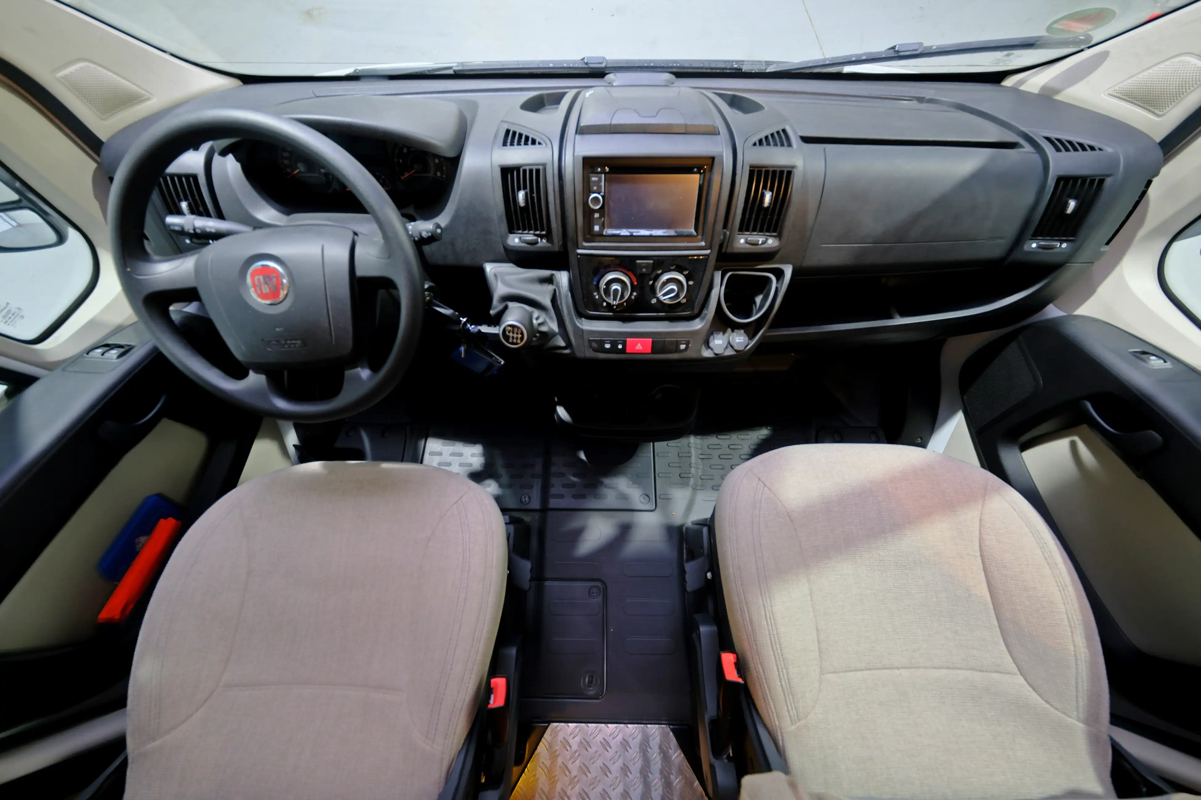CARADO T 135 